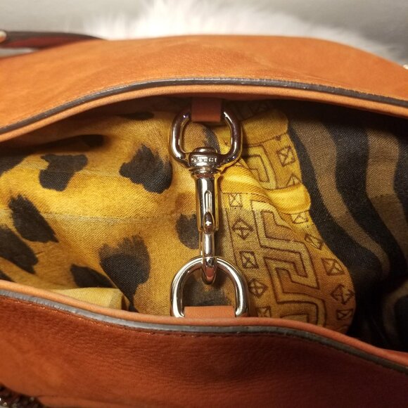 Gucci Soho Large Shoulder Bag in Rust Nubuck Leather - Picture 16 of 16